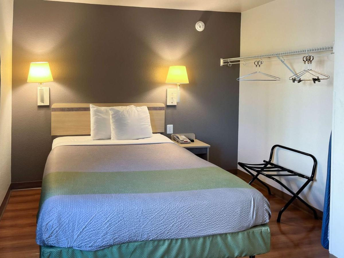 Studio 6 Belmont, Ca San Francisco Redwood Екстер'єр фото
